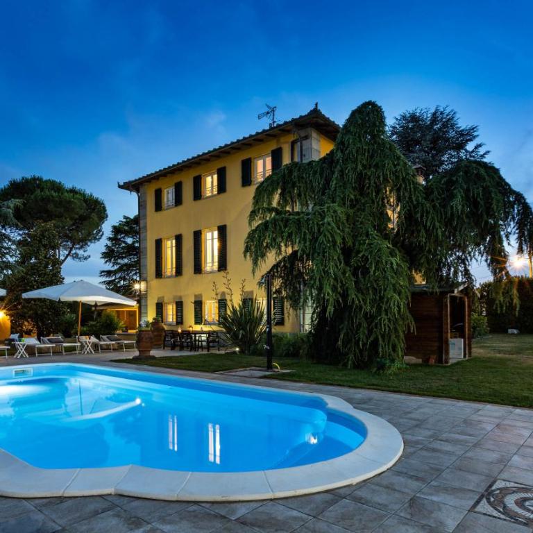 VILLA LUIGINA 8, Emma Villas - Villa con 4 Camere da Letto - 64