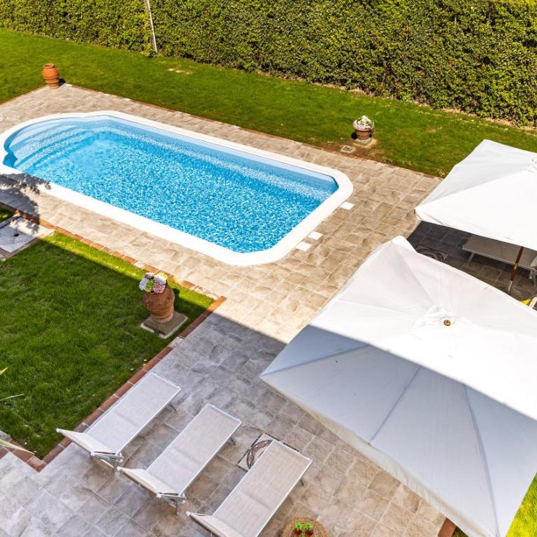 VILLA LUIGINA 8, Emma Villas - Villa con 4 Camere da Letto - 74