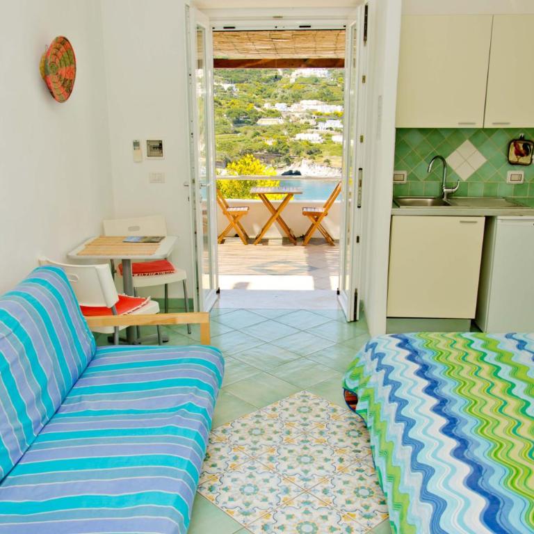 Sunset Village Ponza - Appartamento Monolocale con Vista Mare - 4