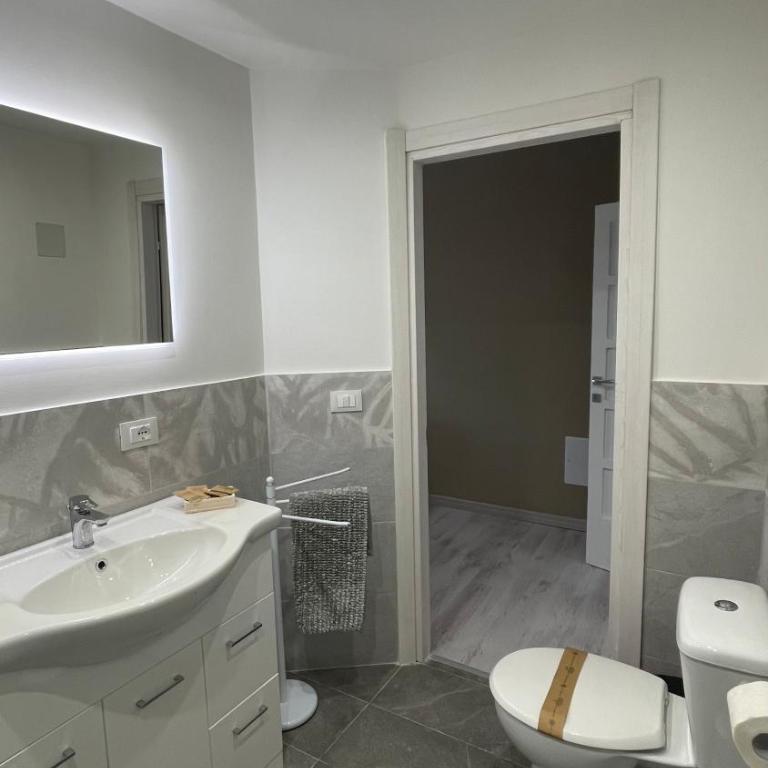B&B Doralice - Deluxe Double Room with Balcony - 29