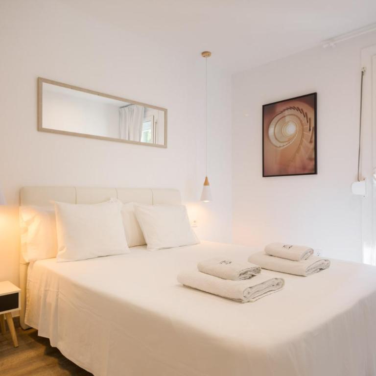 The White Flats Les Corts - Apartment with Balcony G13 - 3