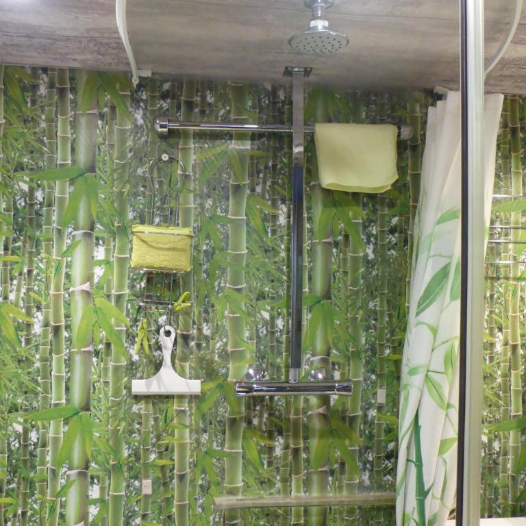 NOUVEAU ! Chambre d'Hôte Insolite PRIVEE " CŒURS DE PIRATES à BALI EN PROVENCE" SPA SAUNA MASSAGES dans cadre EXOTIQUE d'Aménagements EXTÉRIEURS D'EXCEPTION ÉTÉ comme HIVER BIENVENUE !!! - Chambre Double - Vue sur Mer - 13