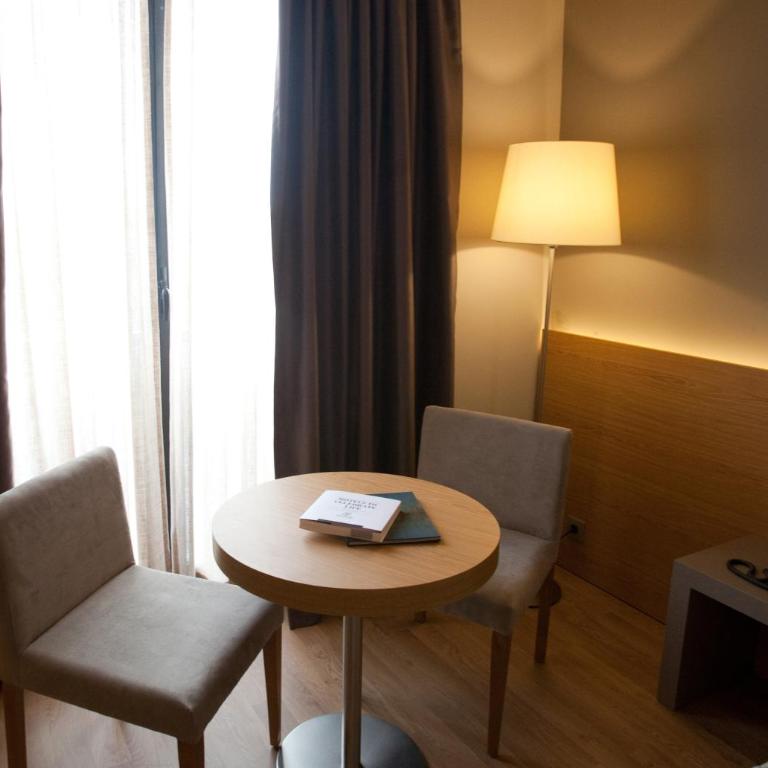M.A. Hotel Sevilla Congresos - Habitación Doble - 1 o 2 camas - 3