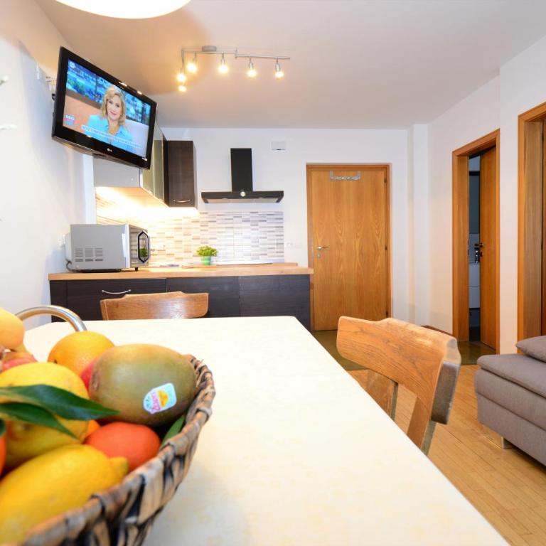 Residence Albierch - Appartamento con 1 Camera da Letto e Balcone - 17
