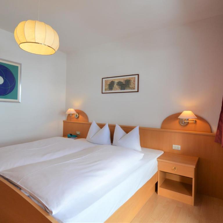 Residence Albierch - Appartamento con 1 Camera da Letto e Balcone - 7