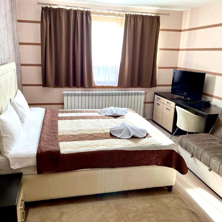 Alpine Luxe Janosevic Kopaonik 011 - One-Bedroom Apartment - 2