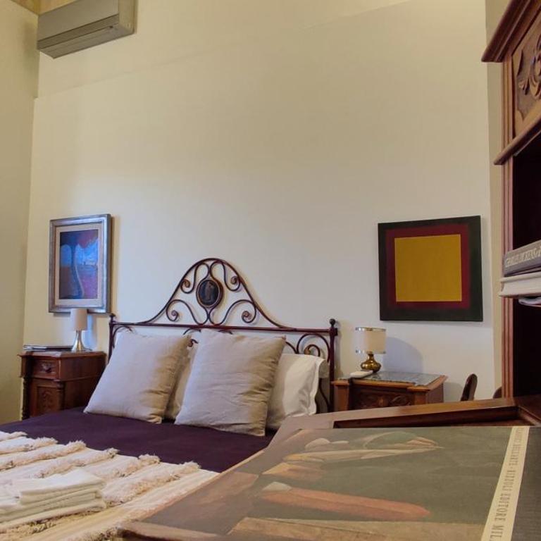 Casa Tudor Art Luxury Rooms - Camera Quadrupla - 6