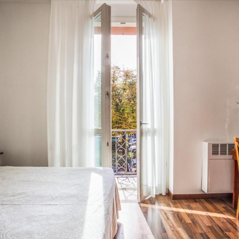 Hotel Blumen Collection by GSA Hotels - Camera Matrimoniale - 7