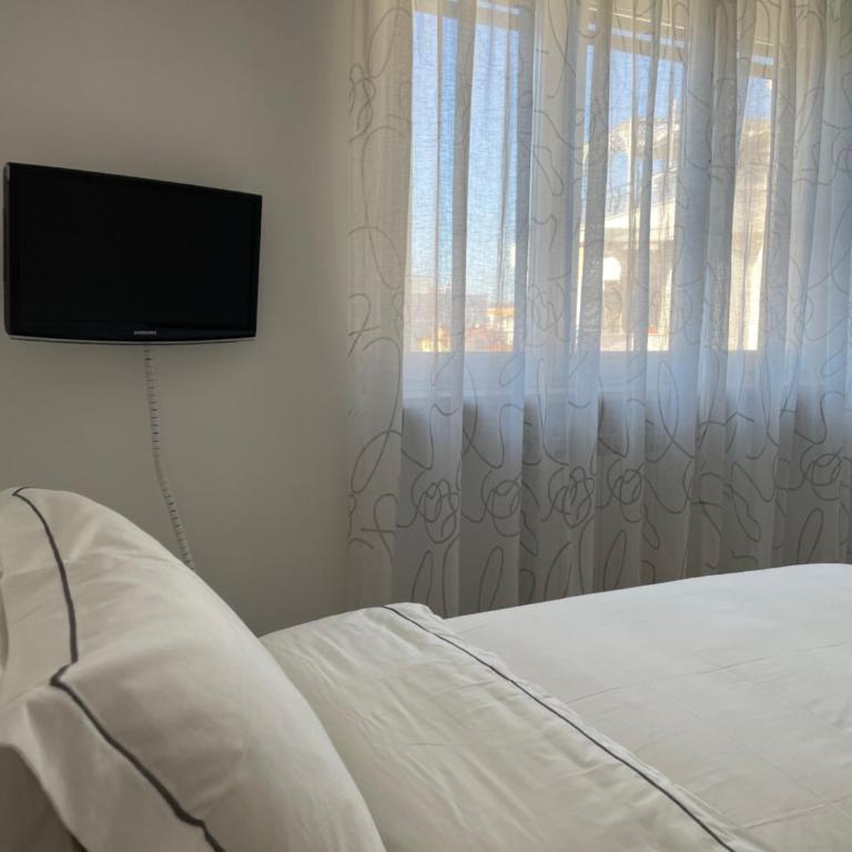 The Place Piazza Lauro - Large Twin Room - 1