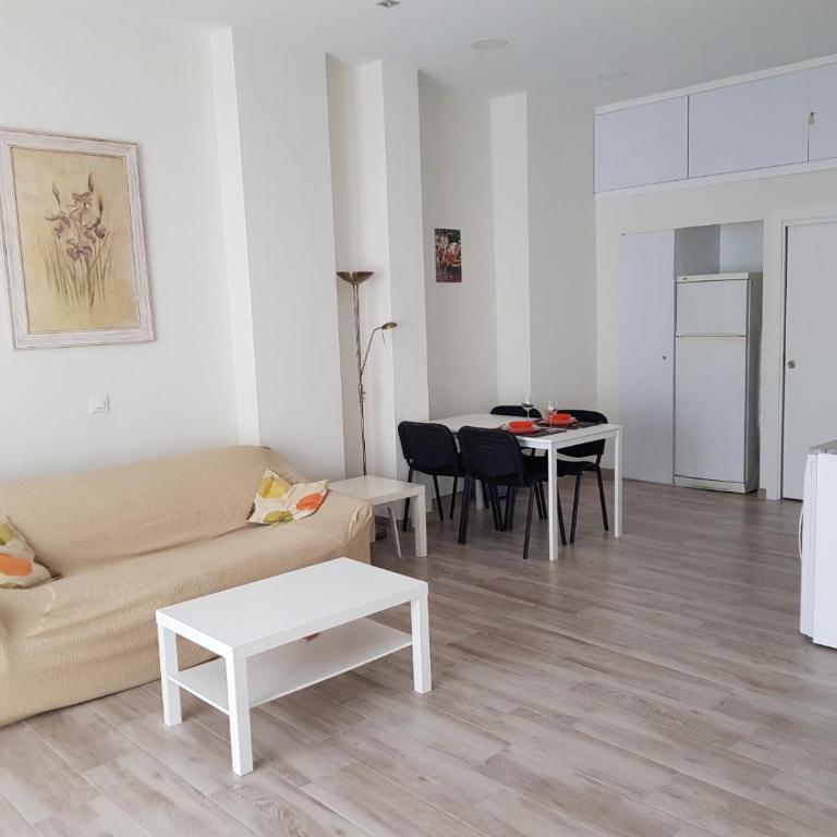 Studio Sorolla - Spacious studio near Valencia's beaches - One-Bedroom Apartment - 3