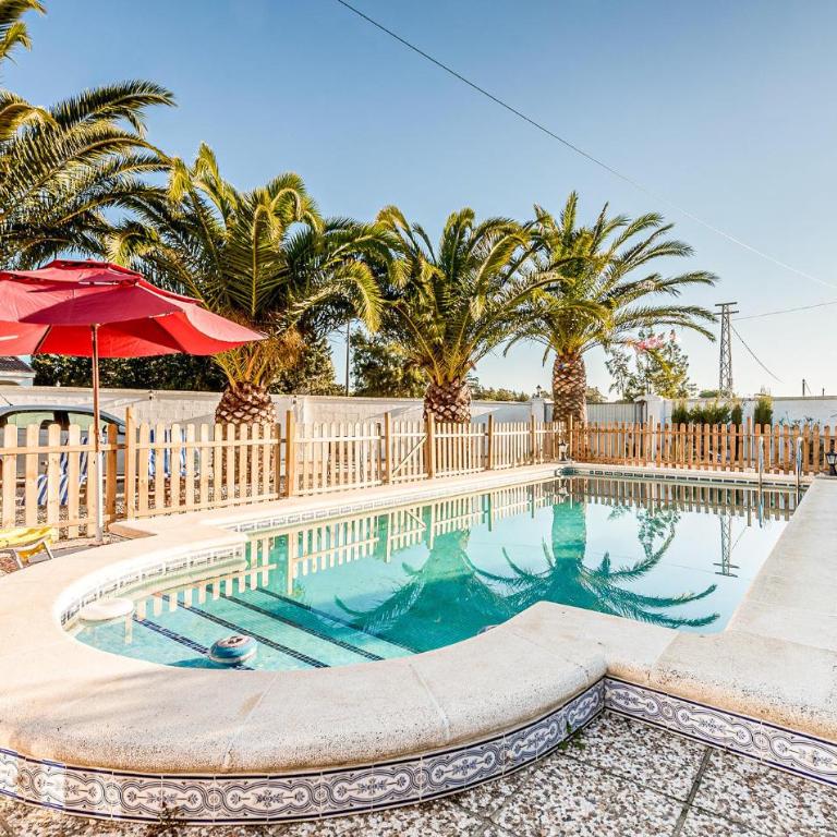 Stunning Home In Chiclana De La Fronter - Casa Vacacional de 3 dormitorios - 1