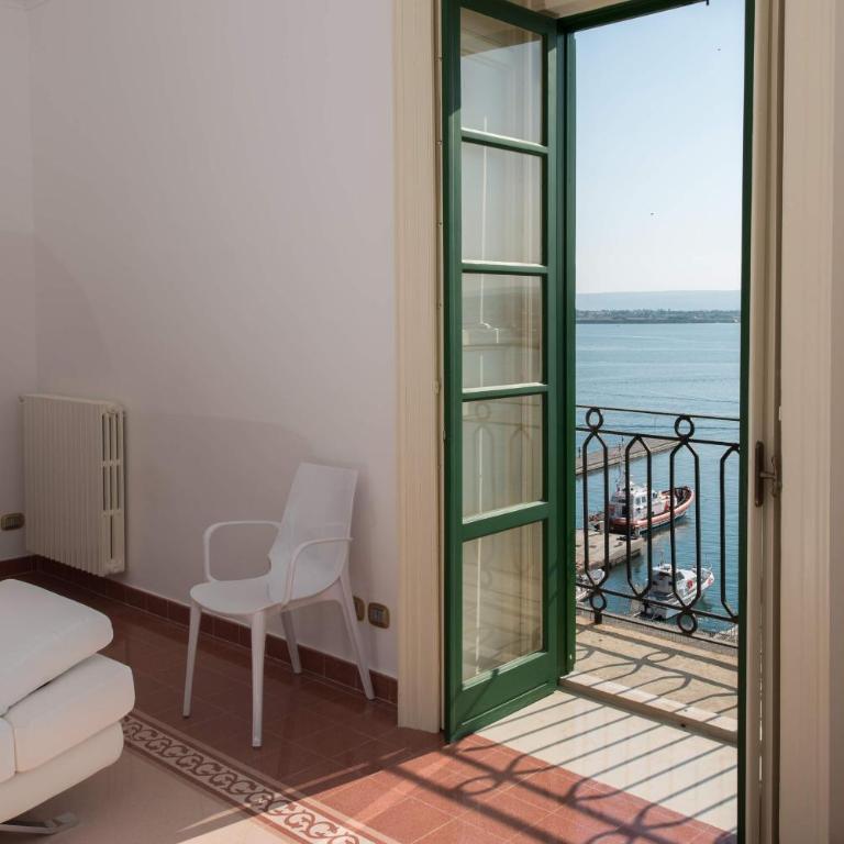 Duomo Seaside Deluxe Apartment by Ortigia Apartments - Appartamento con 2 Camere da Letto - 13