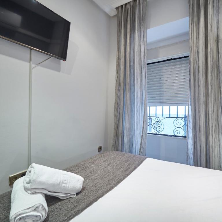 Apartamentos Madrid Atocha - Studio - 5