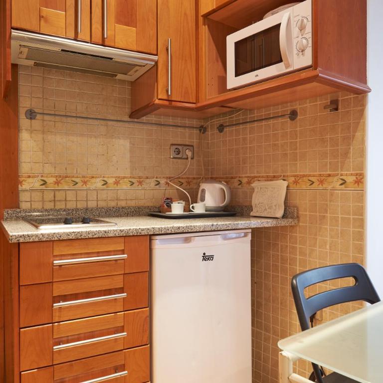 Apartamentos Madrid Atocha - Studio - 1