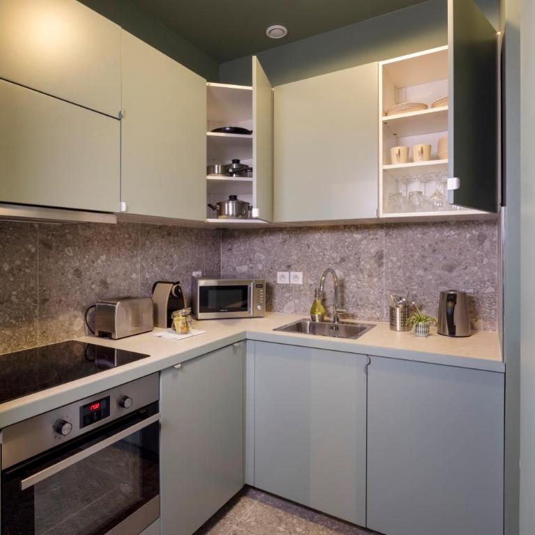 Yuna Blanche - Serviced Apartments - Appartement 2 Chambres avec Balcon - Dans Cour Calme - 60 m² - 10