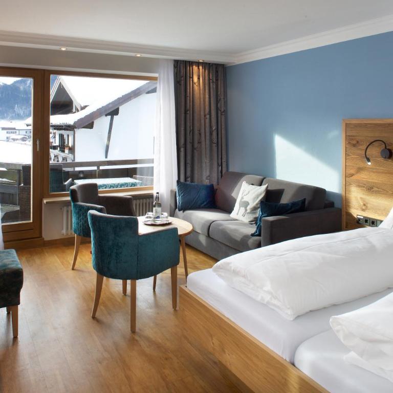 Hotel Menning ***S - Deluxe Doppelzimmer mit Balkon - 4