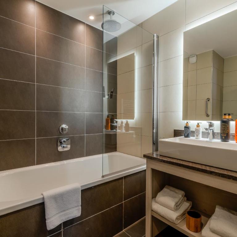 ILY Hotels & Spa La Rosiere - Suite Familiale avec Accès au Spa - 1