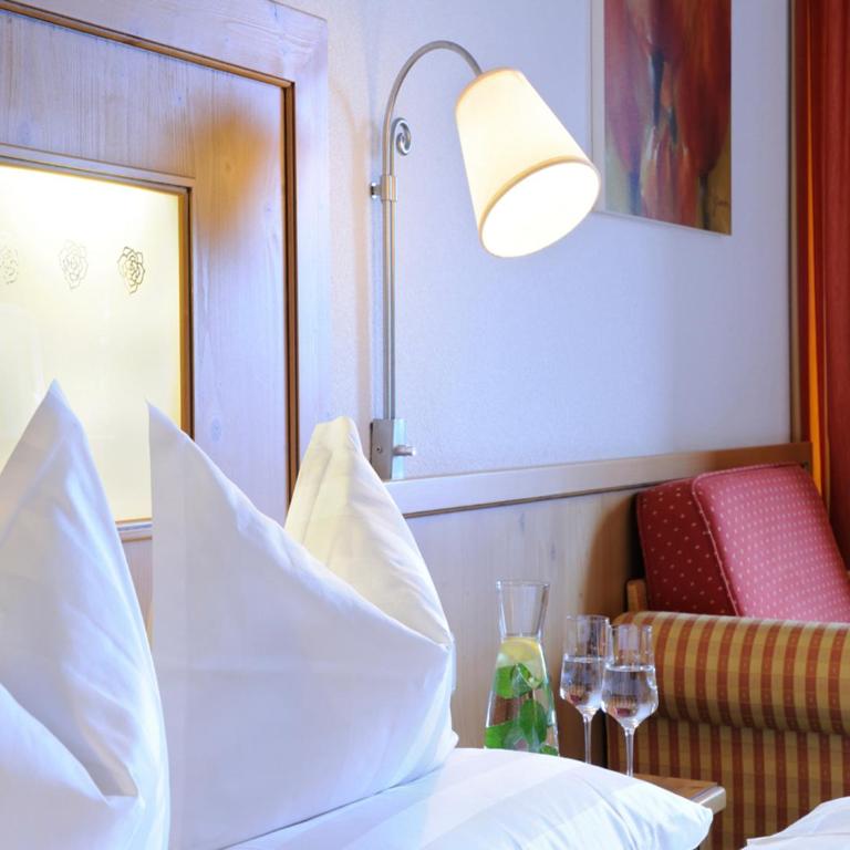 Cresta.Alpin.Sport.Hotel - Doppelzimmer mit Balkon - 5