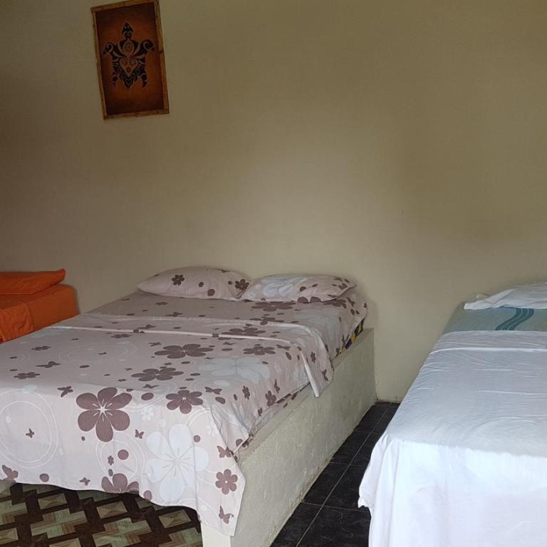 Montañita Garden Hostal - Mixed Dormitory Room - 3