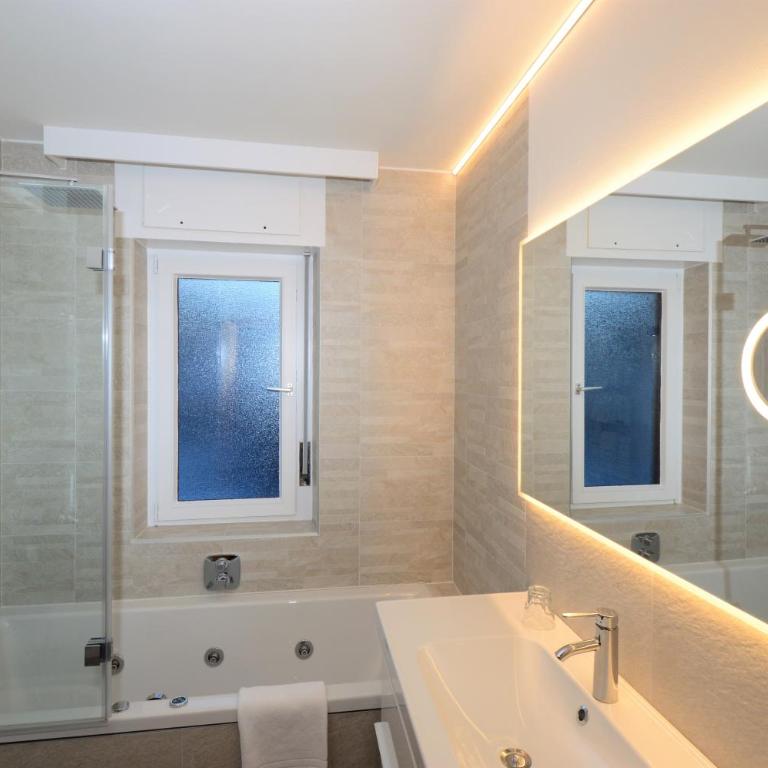 Residence Albierch - Appartamento con 2 Camere da Letto - 30