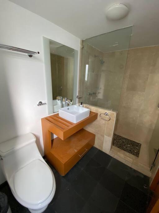 Hermoso depa #3 Bosques de las Lomas. - Three-Bedroom Apartment - 13