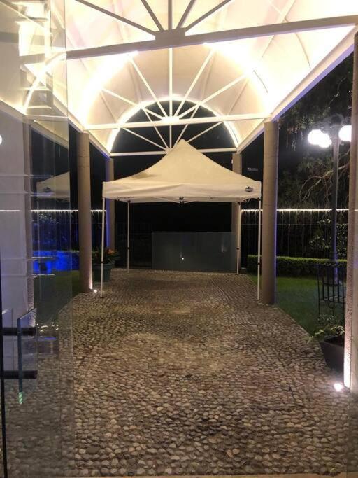 Hermoso depa #3 Bosques de las Lomas. - Three-Bedroom Apartment - 20