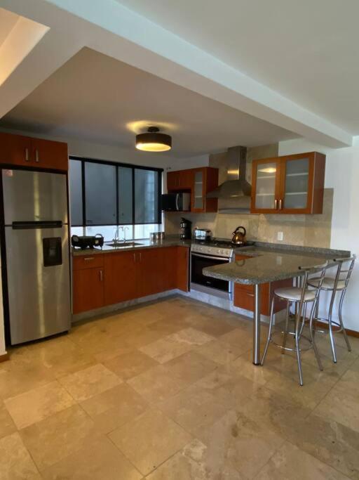 Hermoso depa #3 Bosques de las Lomas. - Three-Bedroom Apartment - 21