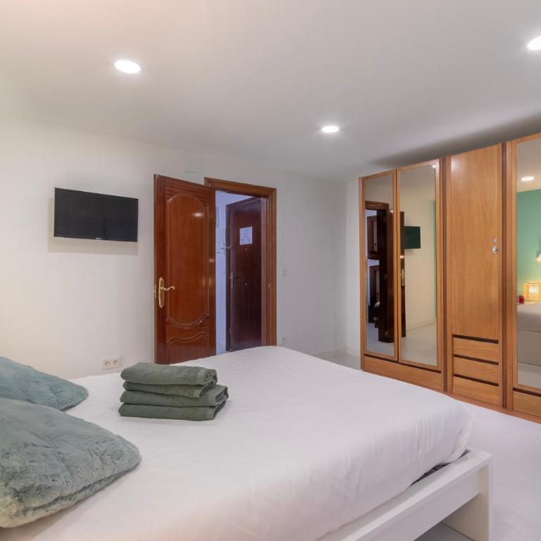 Old Town III - Two-Bedroom Apartment - 17