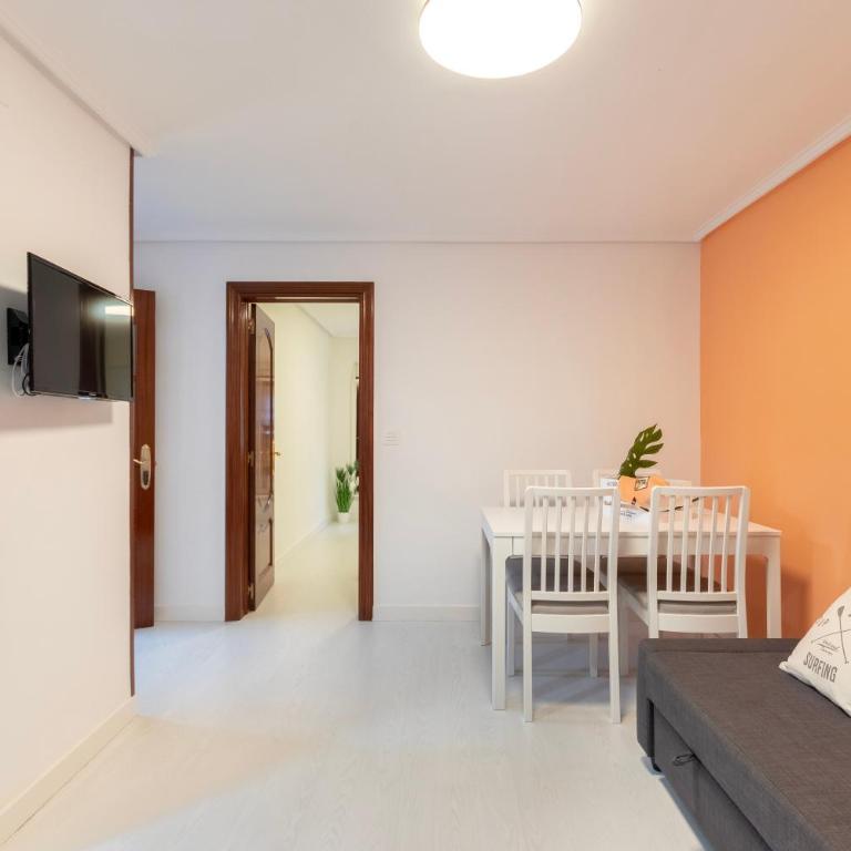 Old Town III - Two-Bedroom Apartment - 11