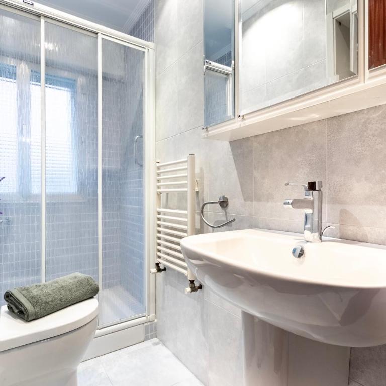 Old Town III - Two-Bedroom Apartment - 5
