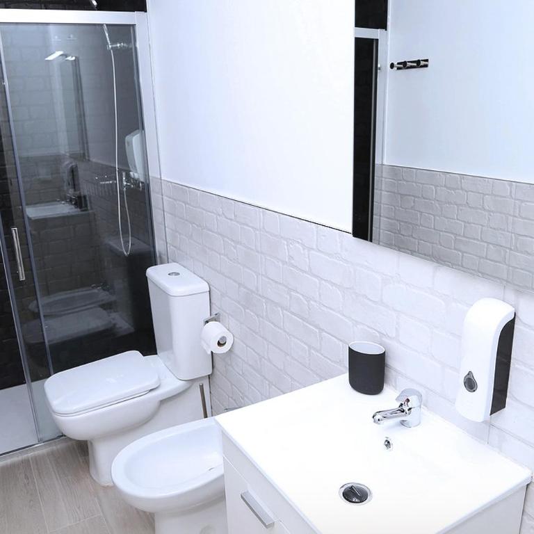 Piso Plaza Mercado 3,4 - Two-Bedroom Apartment - 17