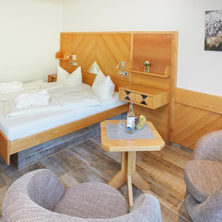 Wohlfühlhotel Frohsinn - Doppelzimmer mit Balkon - 1