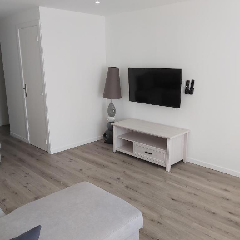 Grand T3 piscine, garage centre port - Apartamento de 2 dormitorios - 9