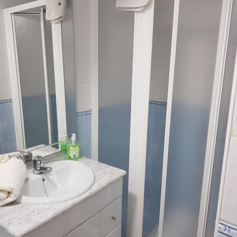 TODOSIERRANEVADA ZONA BAJA - APARTAMENTOS DE 4 DORMITORIOS - Junto a los Telecabinas - Apartamento Superior - 29