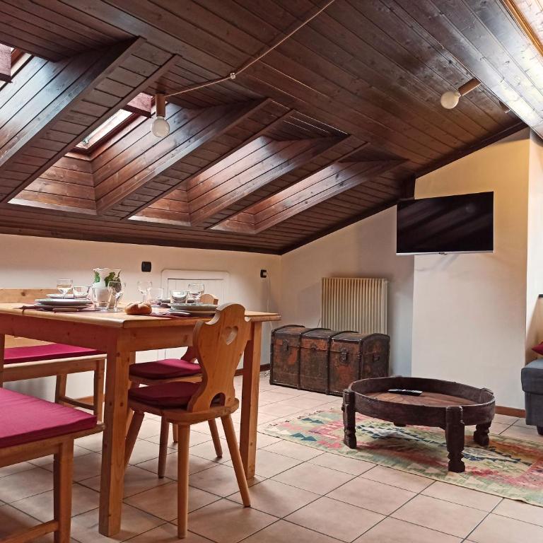 Mansarda Marmolada Canazei, parking, ski slopes 300m - Appartamento con 2 Camere da Letto - 6