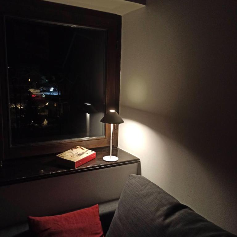 Mansarda Marmolada Canazei, parking, ski slopes 300m - Appartamento con 2 Camere da Letto - 12
