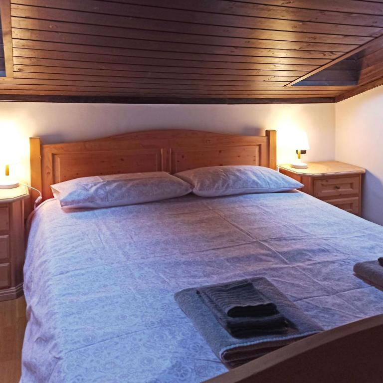 Mansarda Marmolada Canazei, parking, ski slopes 300m - Appartamento con 2 Camere da Letto - 25