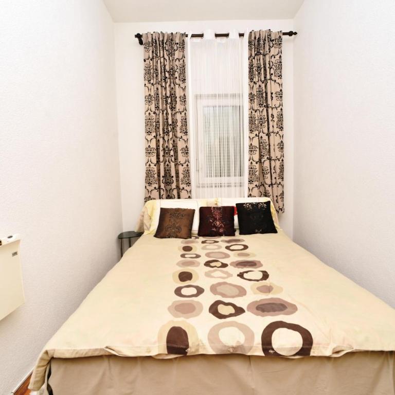 Apartman centar blizina Kastela i Splava - Two-Bedroom Apartment - 10