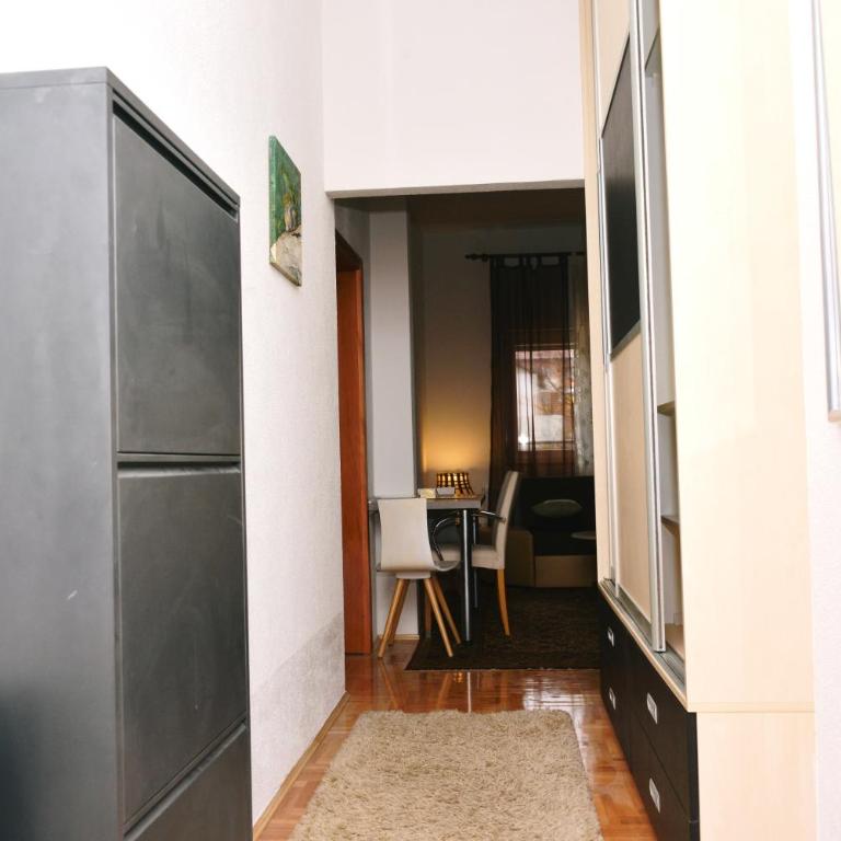 Apartman centar blizina Kastela i Splava - Two-Bedroom Apartment - 24