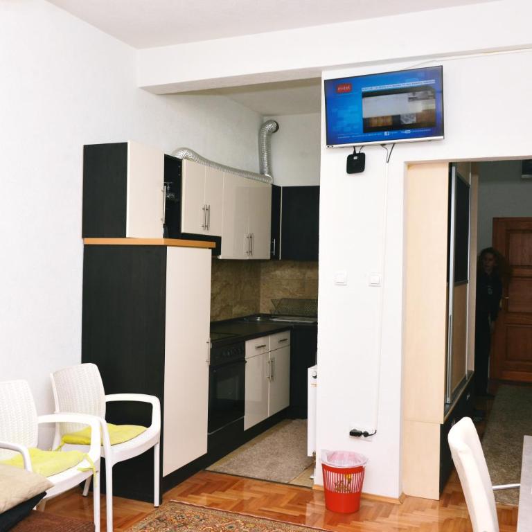Apartman centar blizina Kastela i Splava - Two-Bedroom Apartment - 21