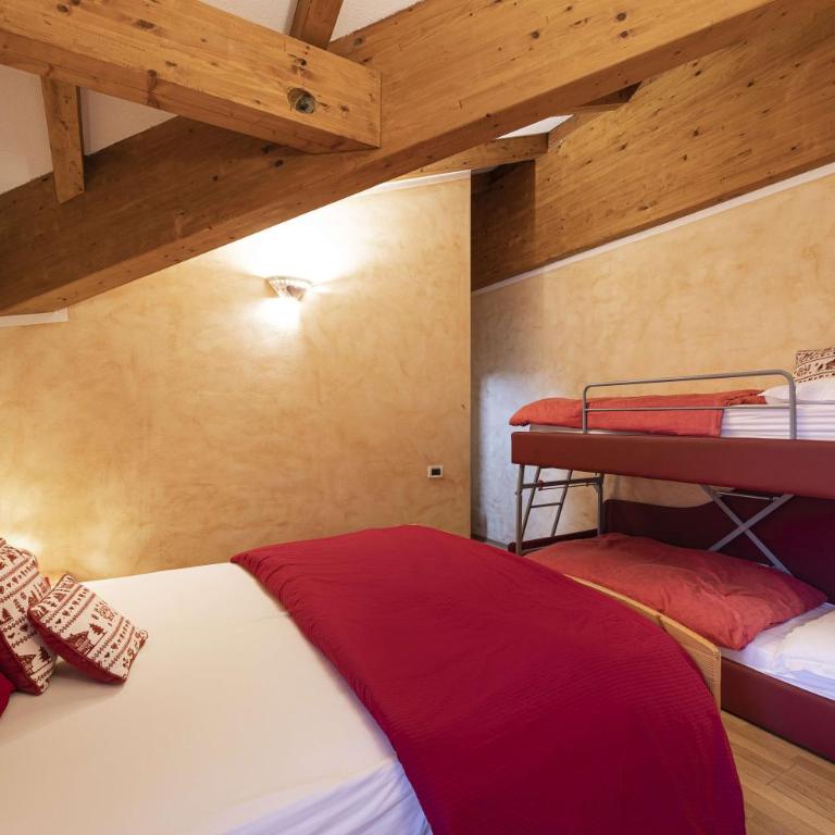 Rifugio Cereda - Habitación Familiar con balcón - 2