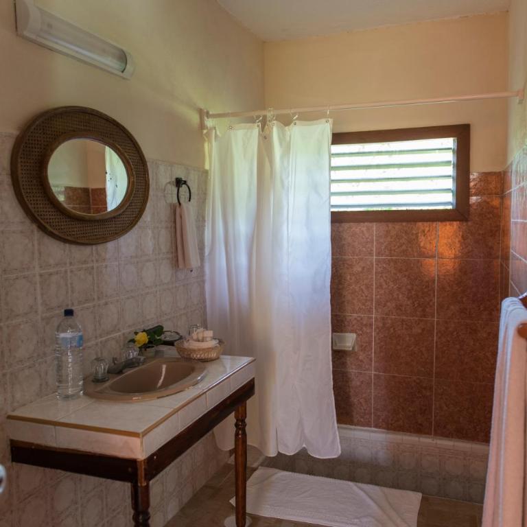 Villablanca Garden Beach Hotel - Standard Room (no kitchen) - 7