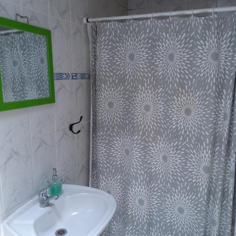 Ventana Sur Hostal - Habitación Doble Deluxe con baño privado - 14