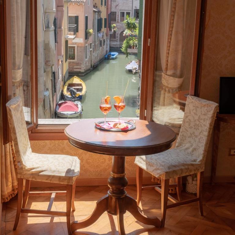 Dimora Al Doge Beato Canal View - Junior Suite con Vista Canale - 13