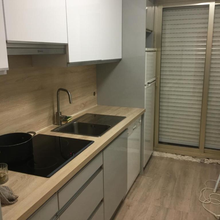 Clim Jardin et parking privé -piscine tennis et Park Vue mer - Appartement 1 Chambre - 18