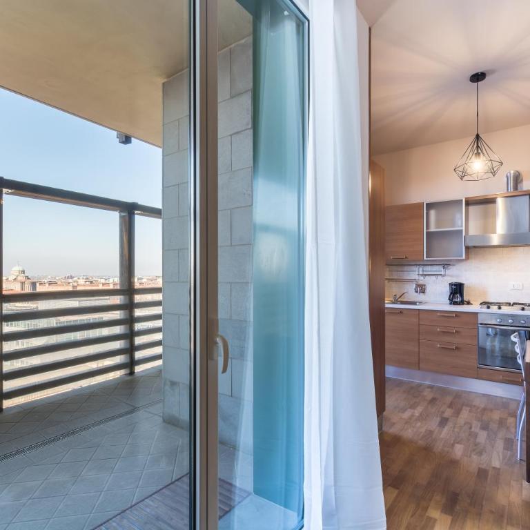 4 Star Family & Friends Apt - Self Check-in - Appartamento con Balcone - 4