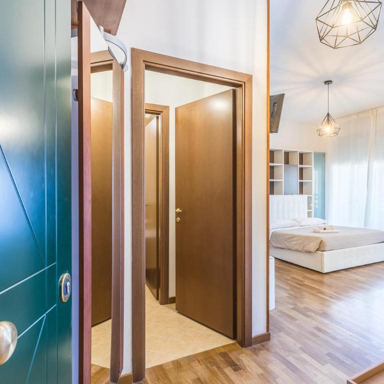 4 Star Family & Friends Apt - Self Check-in - Appartamento con Balcone - 13