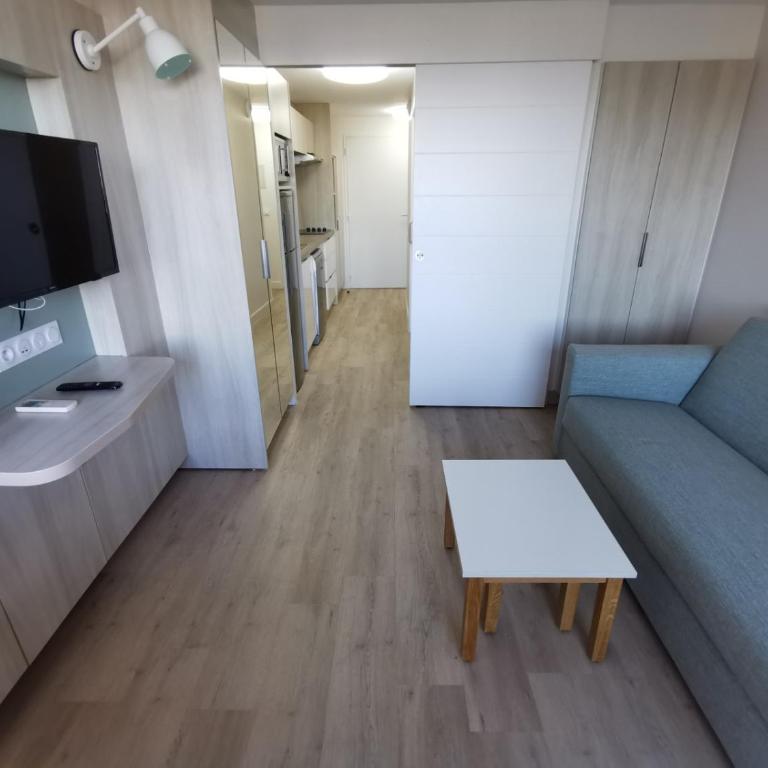 Les jardins de la Côte d'azur - Studio with Sea View - 3