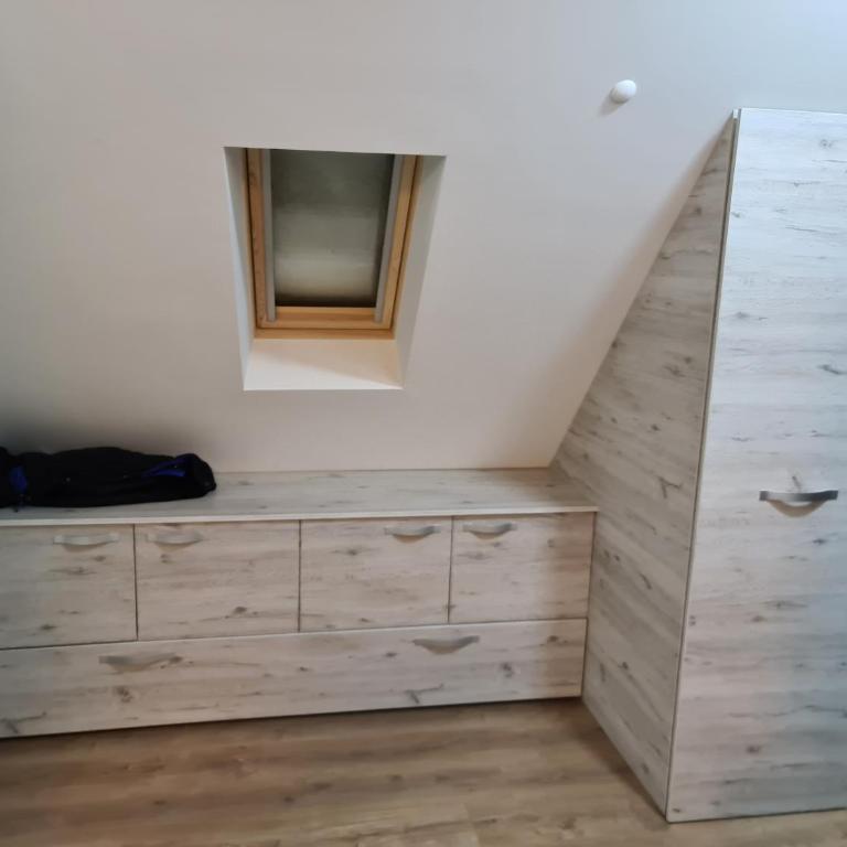 Gabi Apartments Kopaonik - Kraljevi cardaci - Apartment - Split Level - 9