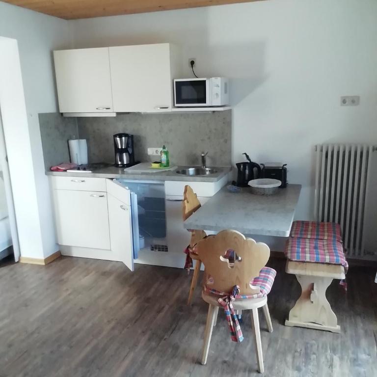 Ferienwohnungen am Buchbrunnen - Apartment 4 - 6